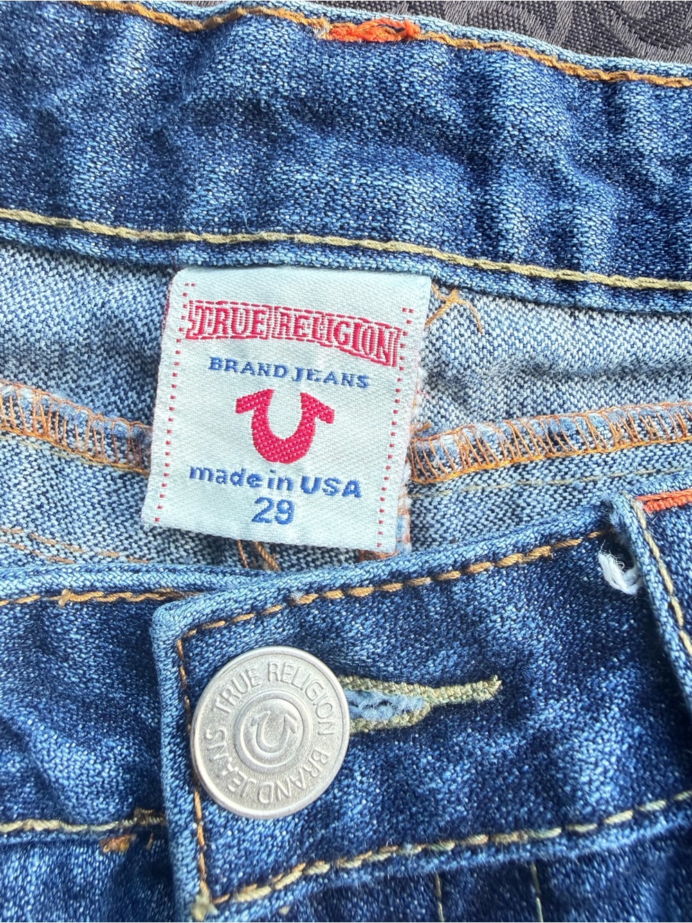 True Religion JOEY limited embroidered jeans
Size 29 inseam 33” - Picture 6 of 8